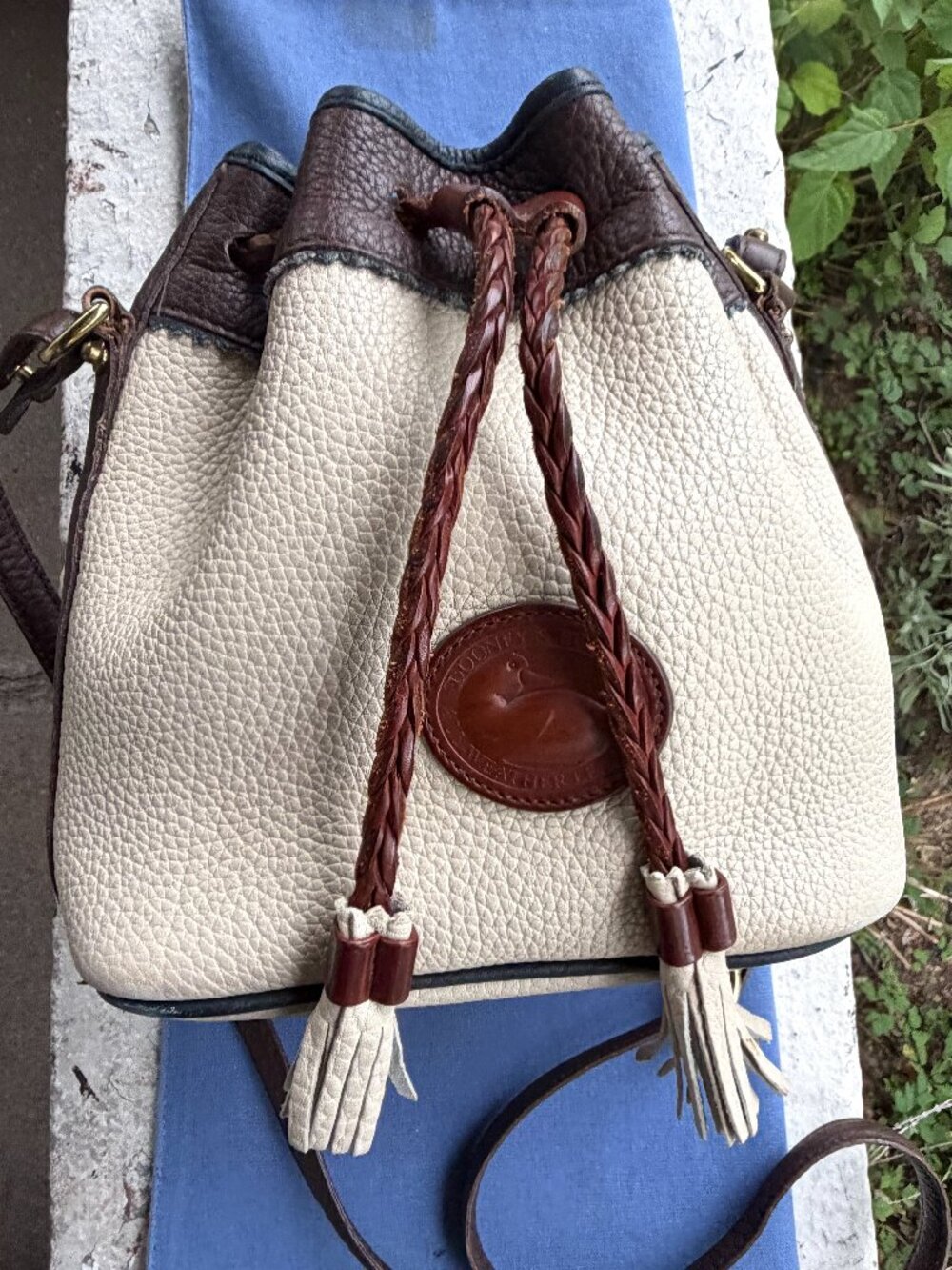Dooney & Bourke Vintage USA 90s Teton Drawstring Bucket Mini Cream Crossbody Bag